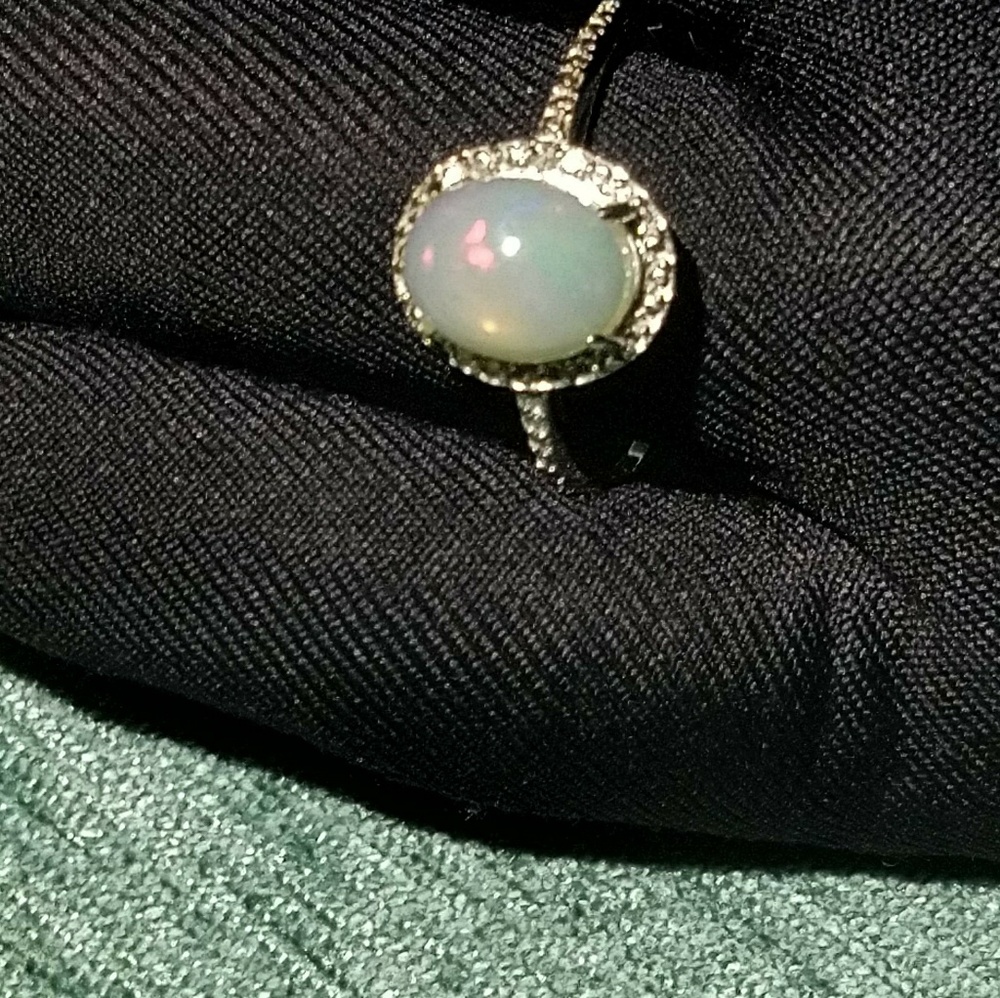 Opal ring - Picture 6 of 8